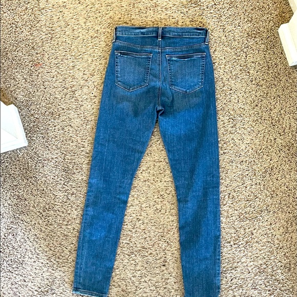 LOFT High-Waisted Skinny Jeans 👖 - Picture 3 of 3